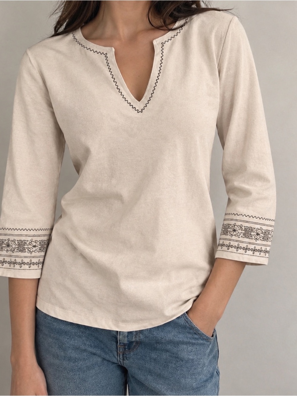 Women's Cream Embroidered V-Neck Long Sleeve Top